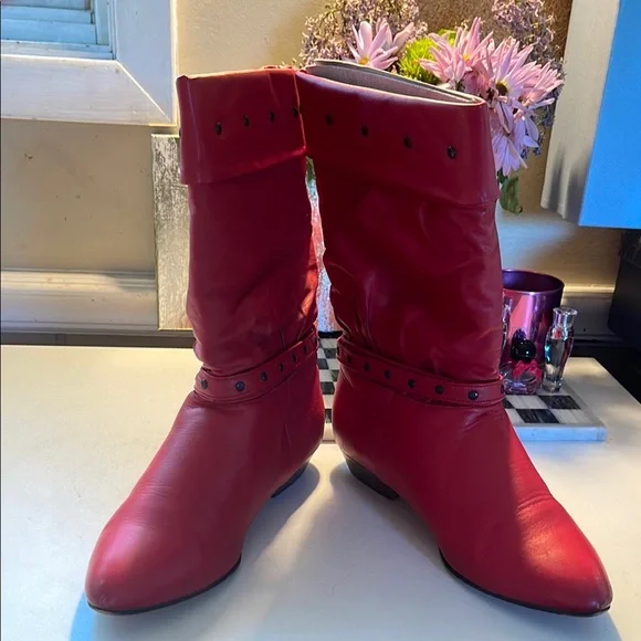 Vintage 1987 Leather Red Slouch Boots - Picture 11 of 13